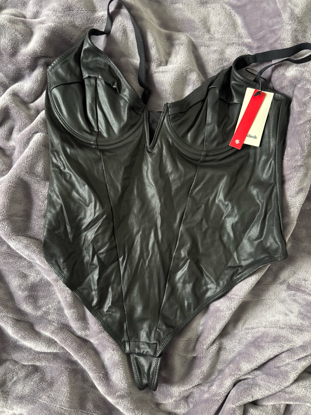 Popilush Shapewear Faux Leather Plunging V Sculpting Corset Bodysuit